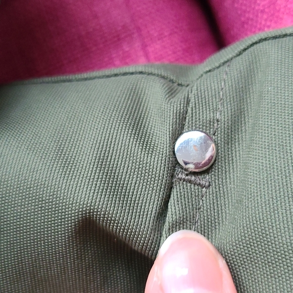 Authentic Moose Knuckles Beaver Bomber short jacket XS military green - Picture 16 of 16